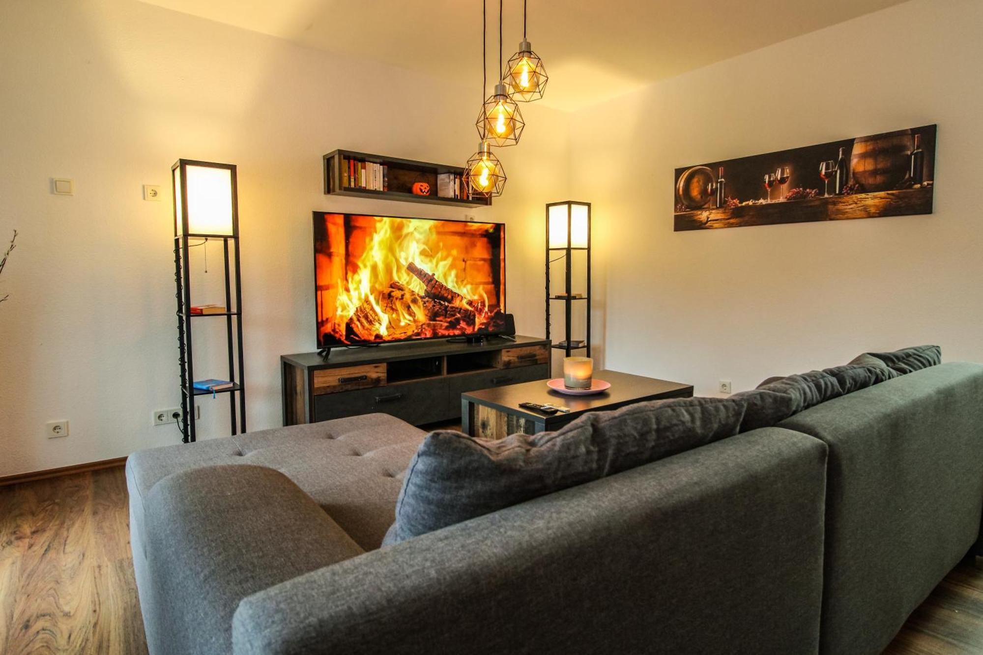Moderne Fewo Sky Netflix Terrasse Burgblick Boxspringbett Waschtrockner Bullay Bagian luar foto