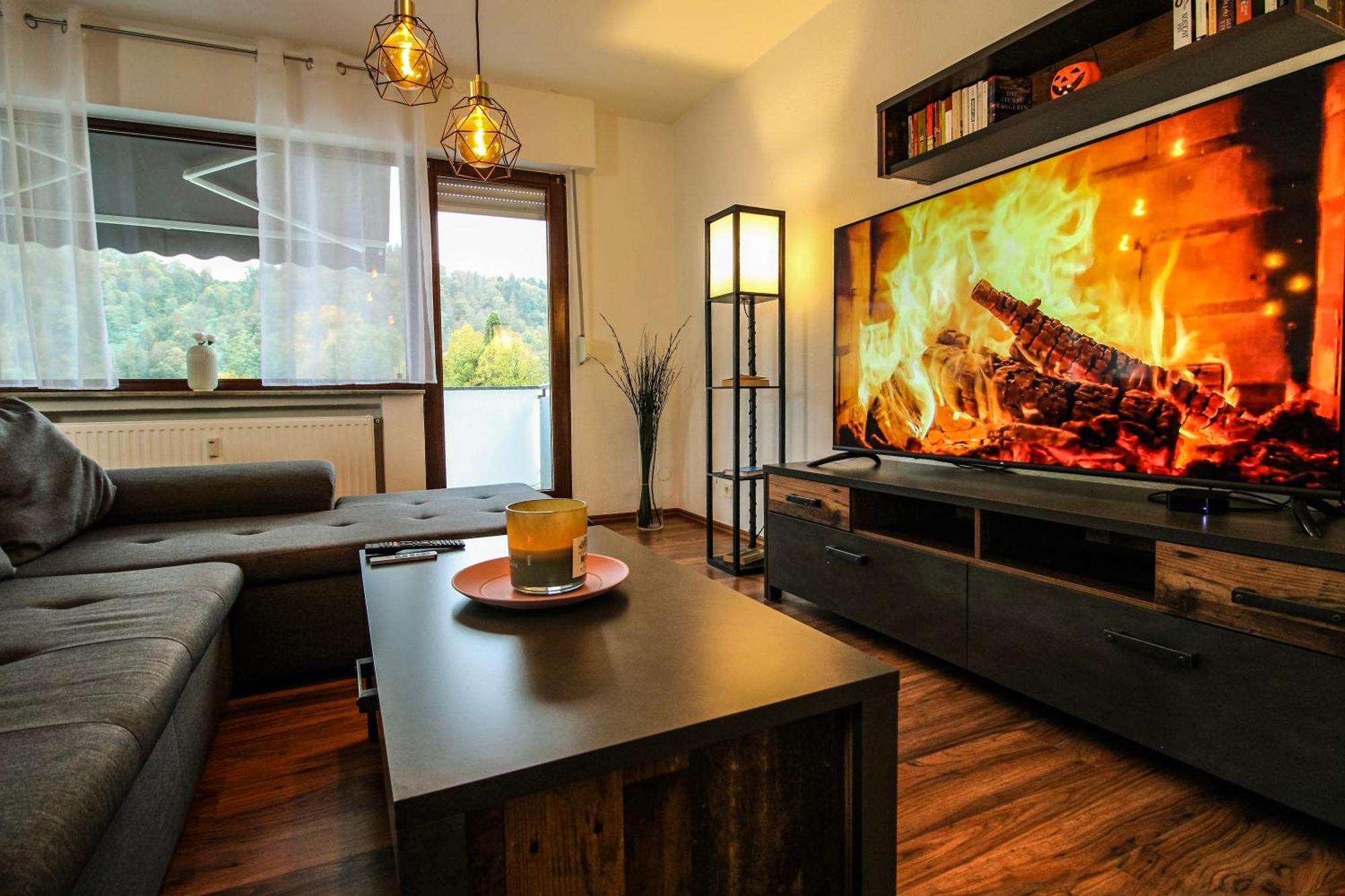 Moderne Fewo Sky Netflix Terrasse Burgblick Boxspringbett Waschtrockner Bullay Bagian luar foto